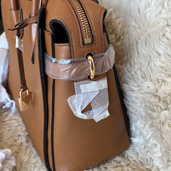 NWT Michael Kors Mercer Brown Pebbled Leather Satchel / Tote - Picture 5 of 11